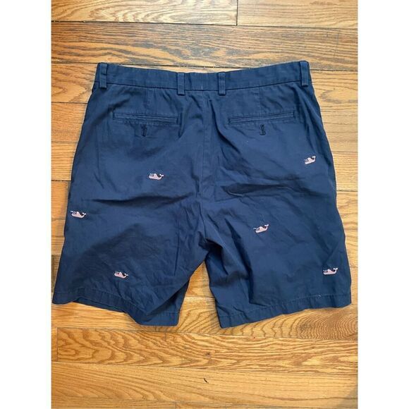 Vineyard Vines U.S. Flag Shorts - Picture 4 of 4